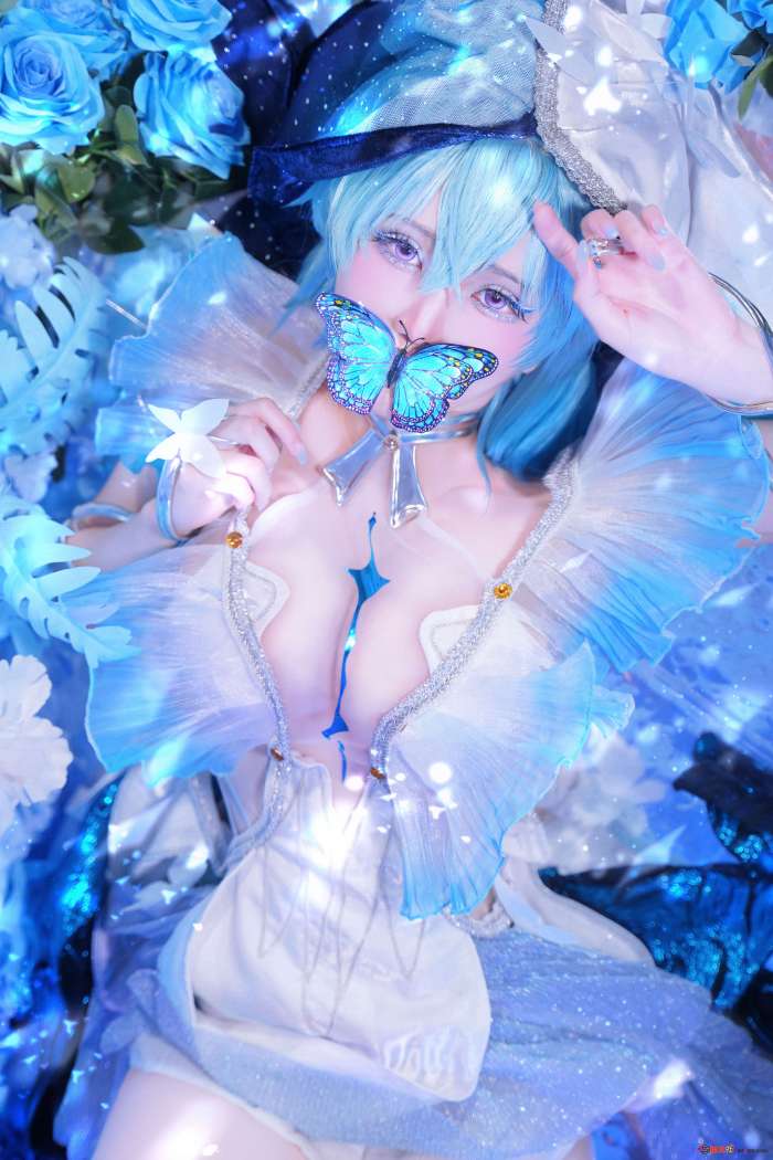 Sally Dorasnow – Shorekeeper [19P157MB]