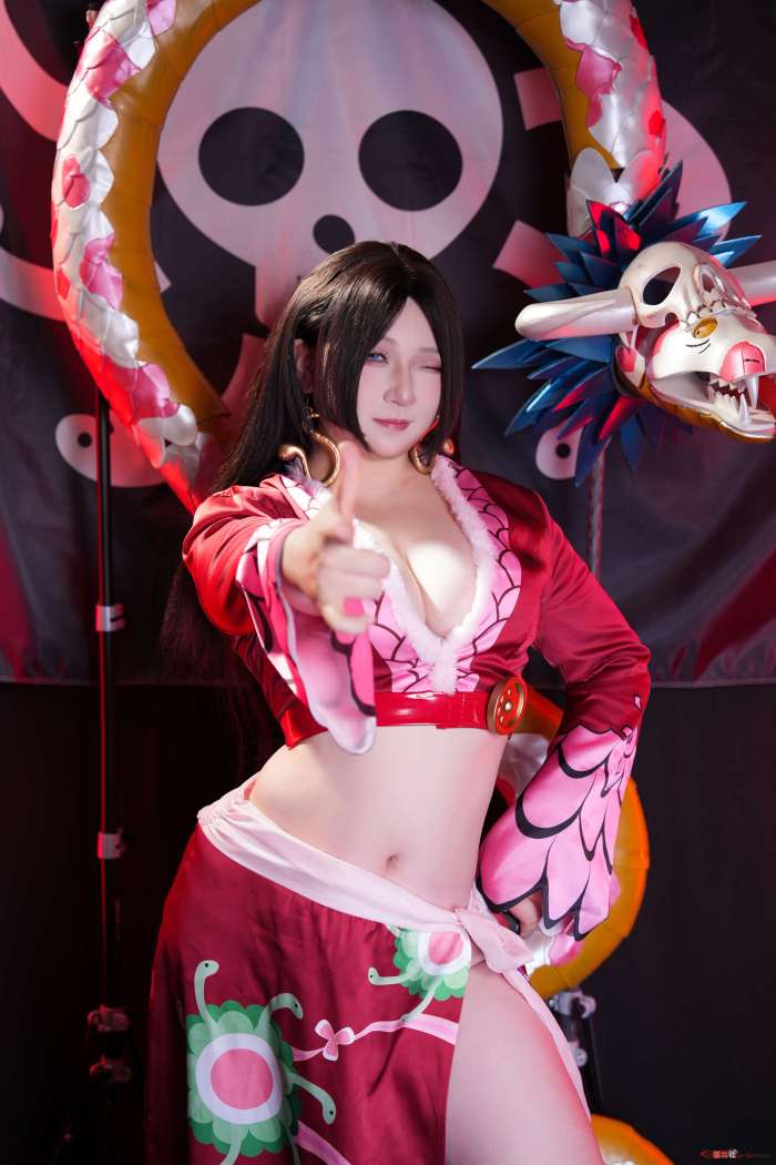 欧翼翼O11 –  女帝 [48P429MB]