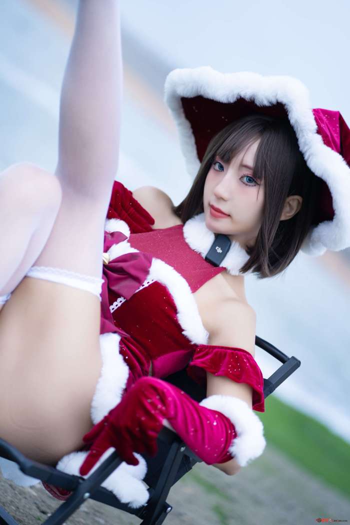 三水子 – 圣诞小裙子 [72P336MB]