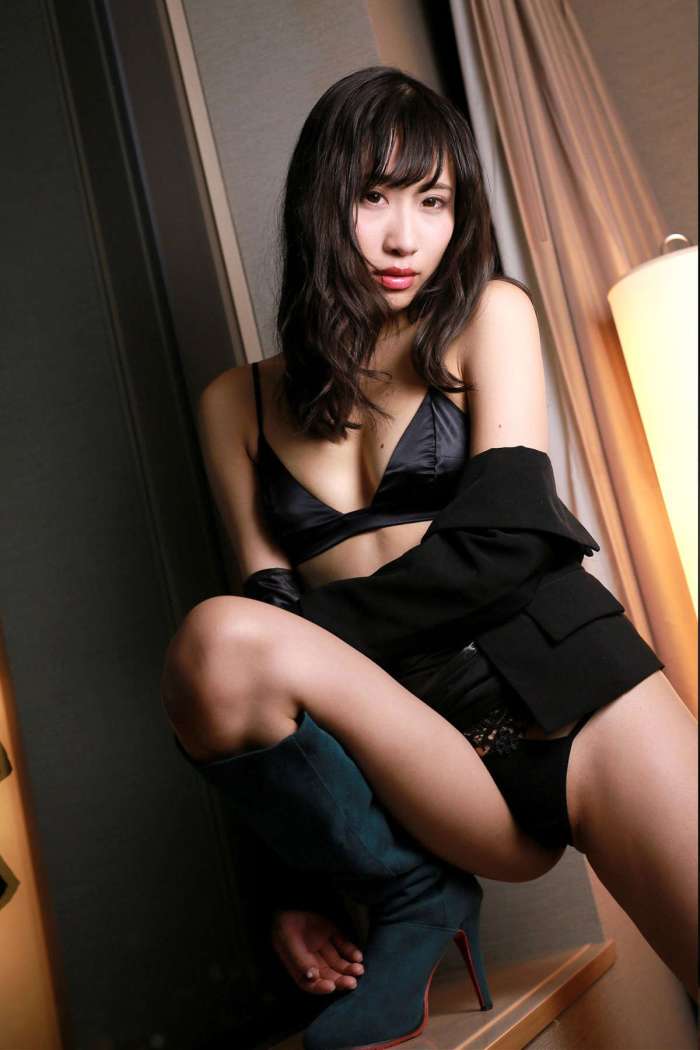 Airi Sakisaka (咲坂あいり) – 陽だまりの優しさ Vol.2 [53P32MB]
