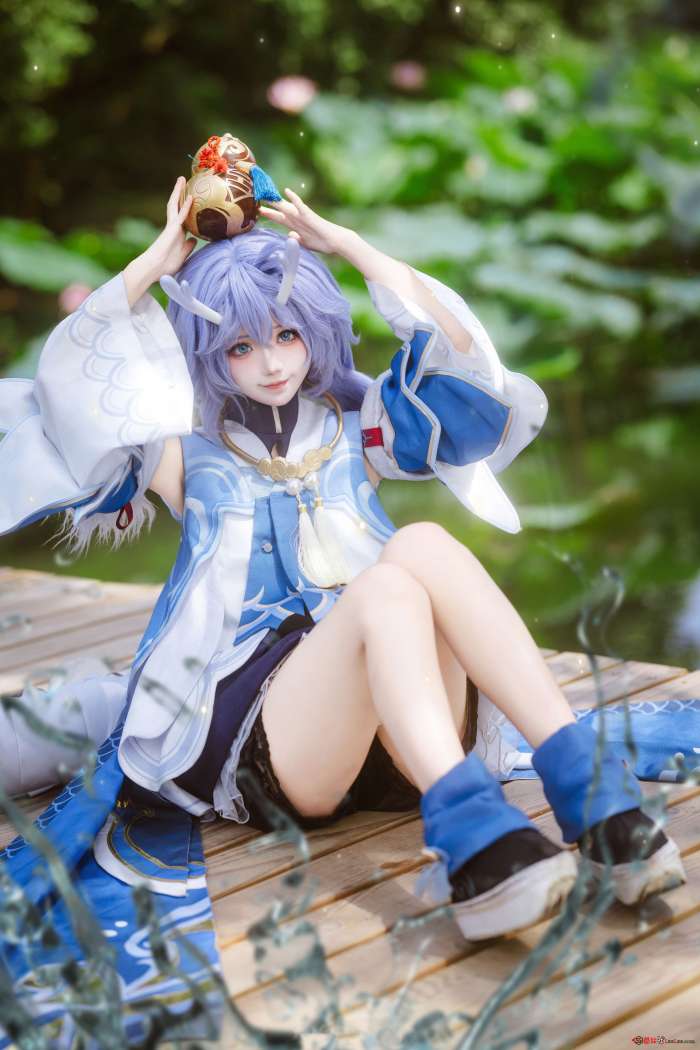 花柒Hana – 崩坏·星穹铁道 白露 [15P250MB]