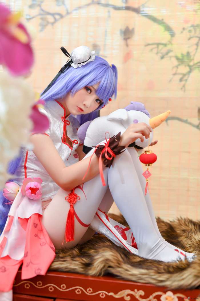 兔玩 – 独角兽旗袍 [20P230MB]