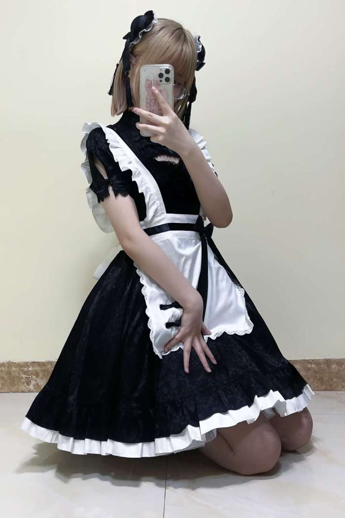 幼愛Youmeko –  女仆中华娘 [27P35MB]