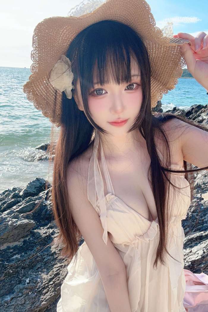 Yuki亭 – 24冲绳夏日自拍册 沙滩裙 [32P219MB]