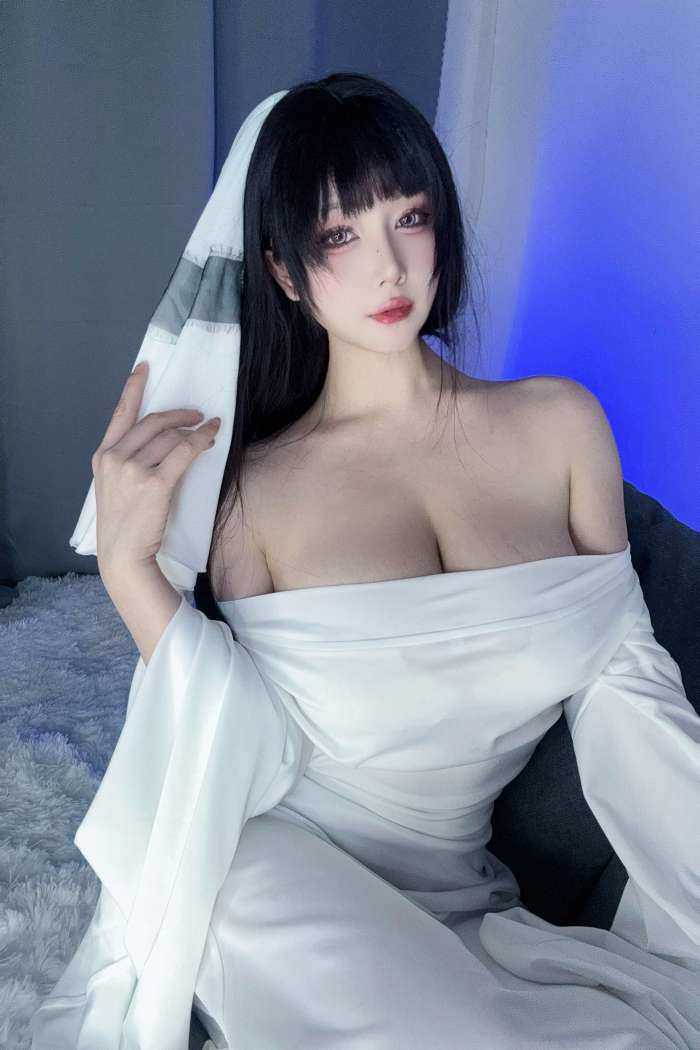 末夜787 – 可爱捣蛋鬼 绝命幽灵娘 [25P6V-355MB]