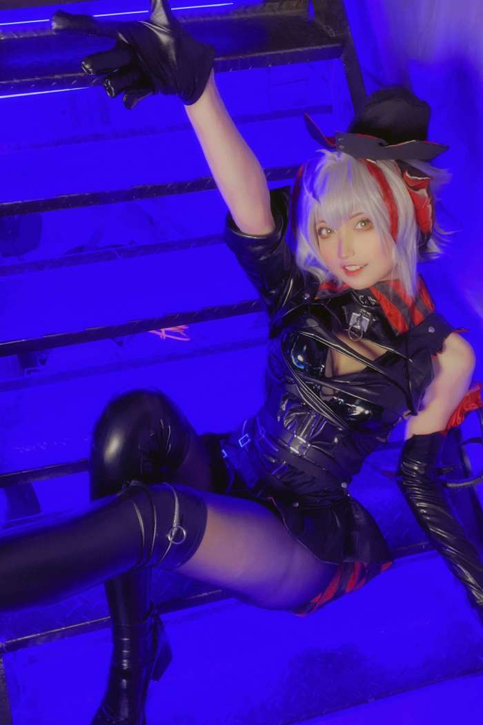 山崎怜 – W [33P225MB]