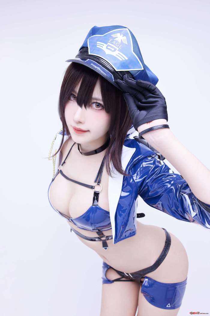 Shika小鹿鹿 – 碧蓝航线-巴尔的摩赛车服 [9P49MB]