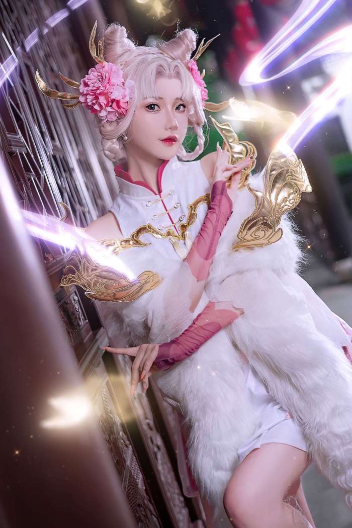 露兒大魔王 – 王者荣耀 嫦娥拒霜思[17P69MB]