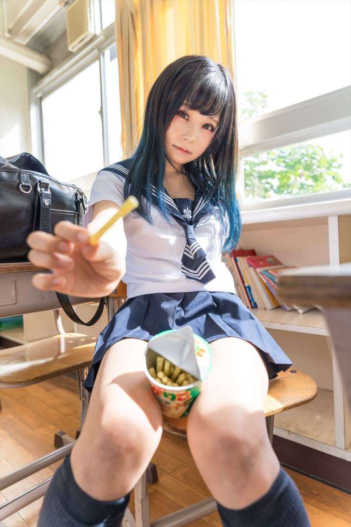 Kurumi (クルミ) – 放課後制服デート ～僕の彼女は童顔ロリ～ [485P151MB]