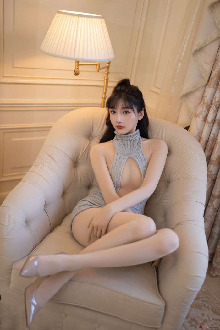 陆萱萱 – 连体衣 [91P1.15GB]