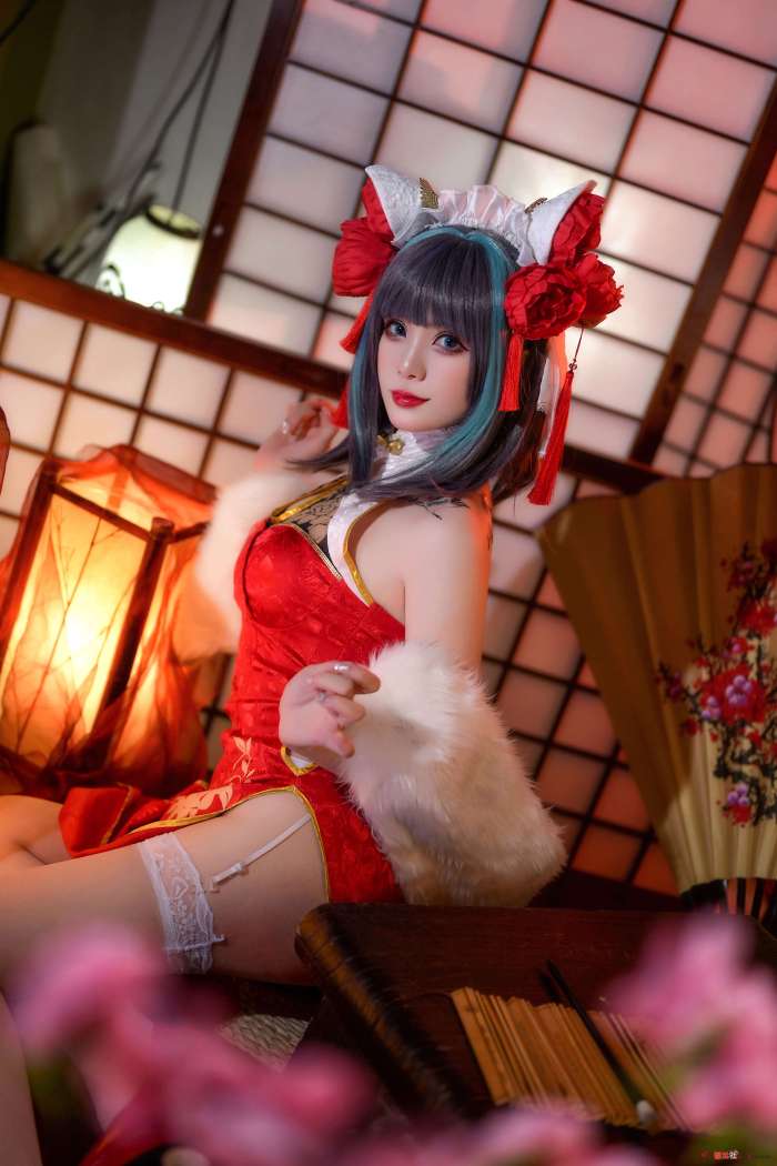 zyra秋 – 碧蓝航线 柴郡 红旗袍 [20P177M]