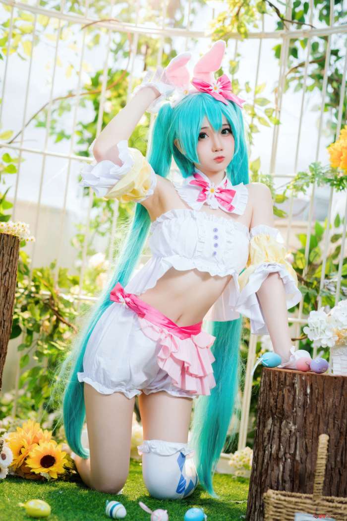 焖焖碳 – 初音未来 复活节兔子 [22P108MB]