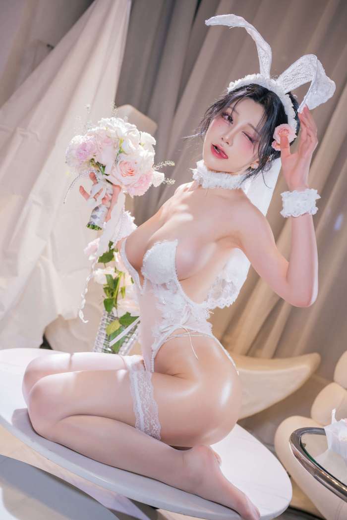 水淼Aqua – Aqua Birthday Bunny 生日婚纱兔女郎 [55P145MB]