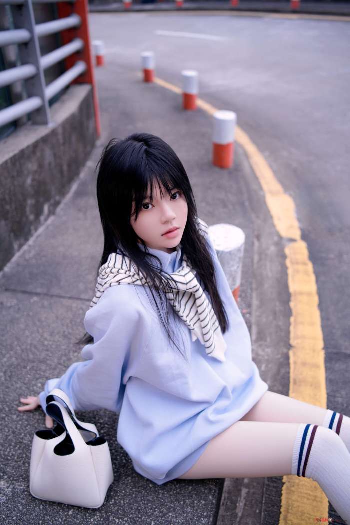 桜桃喵 – 蓝 [20P356MB]