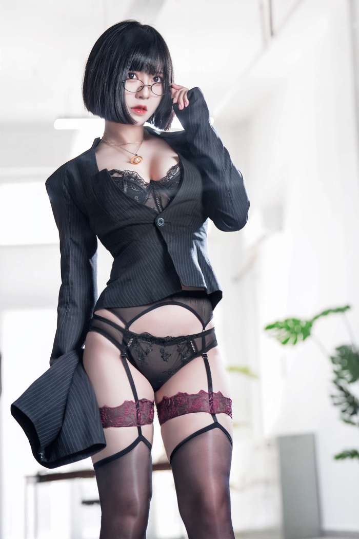 半半子 -上司様Vol.03 [56P7V565MB]