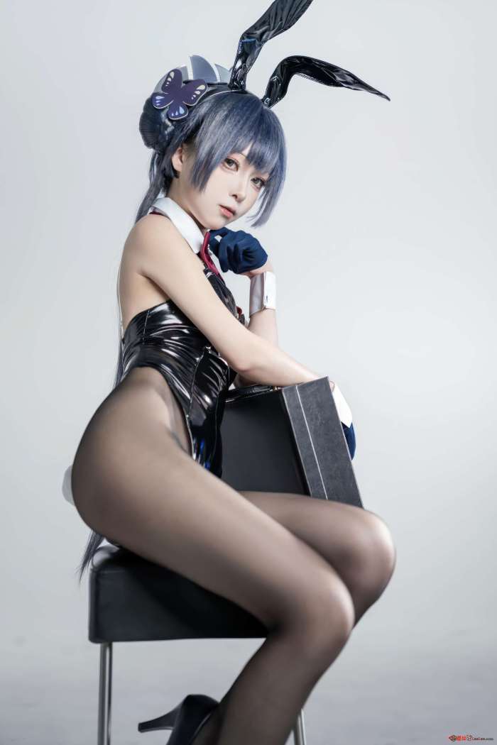 矢量鱼 – 妃咲 兔女郎 [28P147MB]