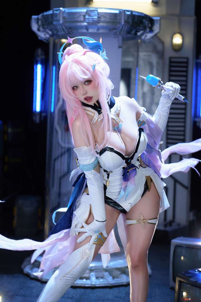 阿薰kaOri – 爱弥斯 [385P92G12V7.98GB]