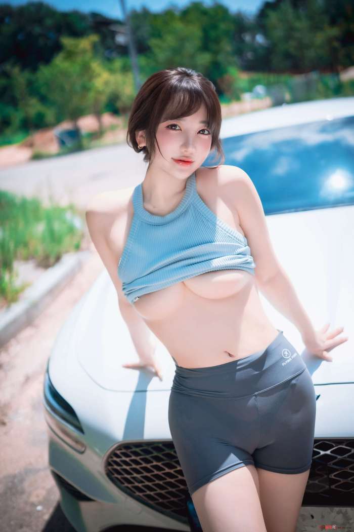 DJAWA Photo – Son Ye Eun – Wash My Car [126P876MB]