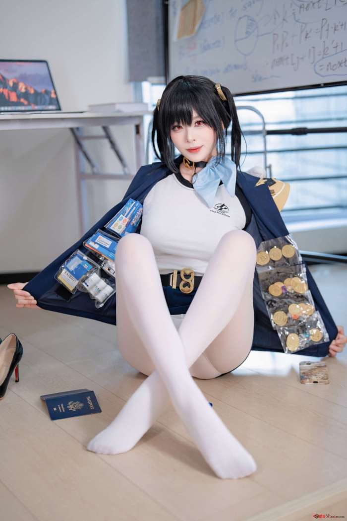 Tina很妖孽呀 – Nikke胜利女神 索拉 [50P-157MB]