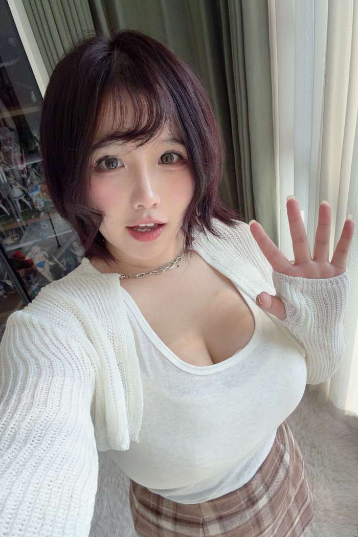 阿半今天很开心 – 太阳好 [87P5V-712MB]