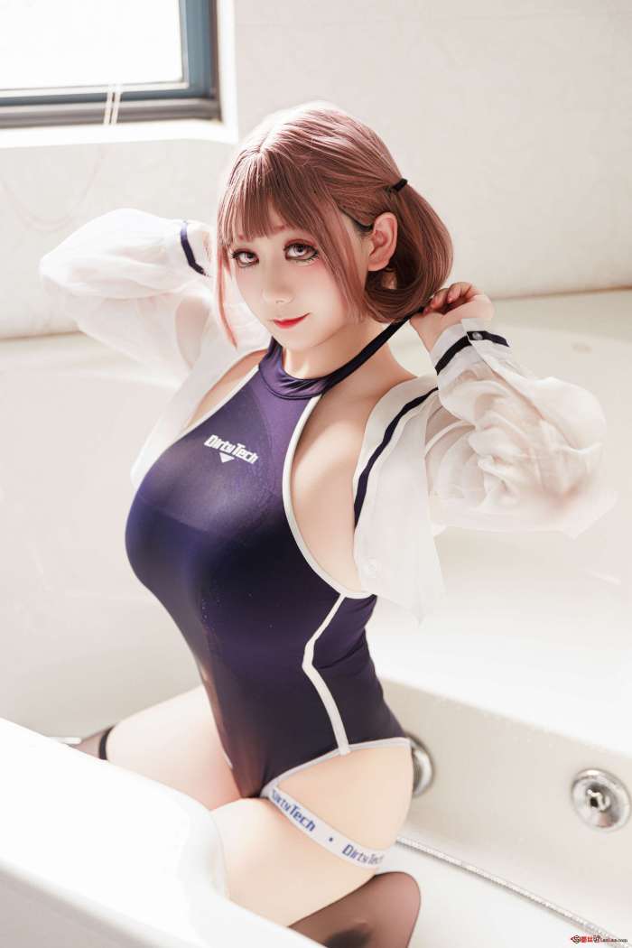 阿雪雪 – 盛夏水泳 [91P1V3.23GB]