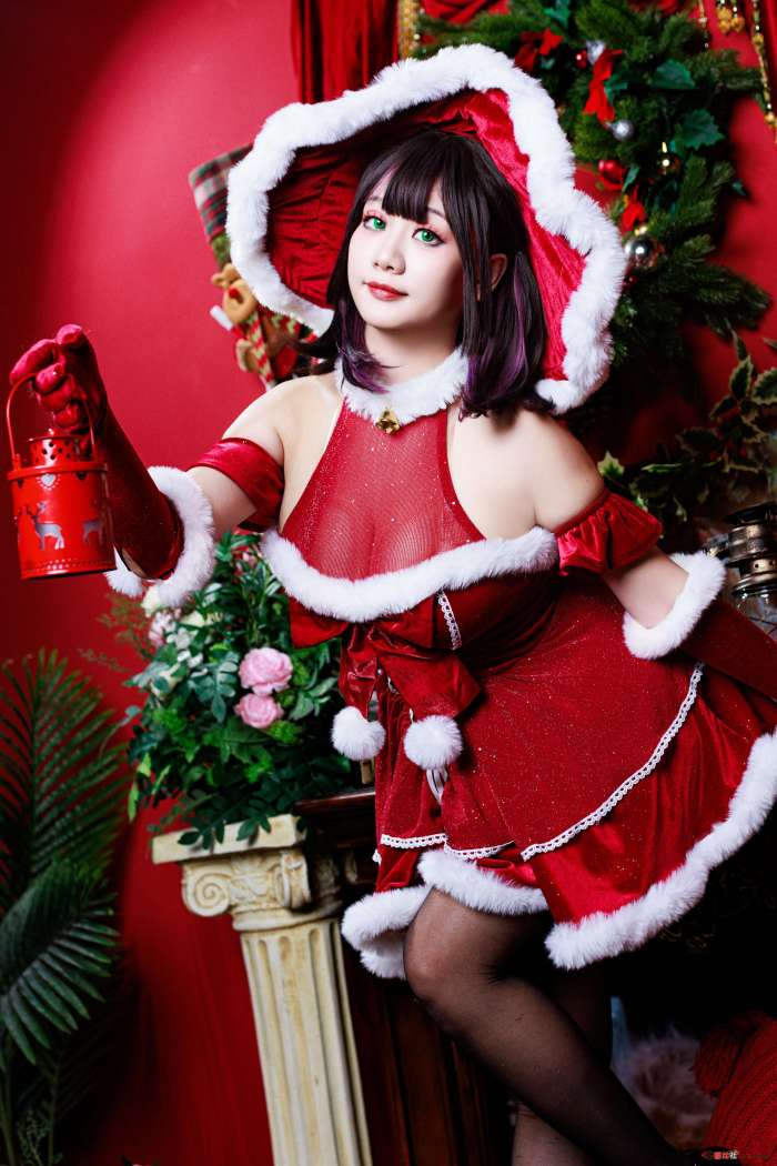阿雪雪 – 圣诞魔女 [101P4V4.84GB]
