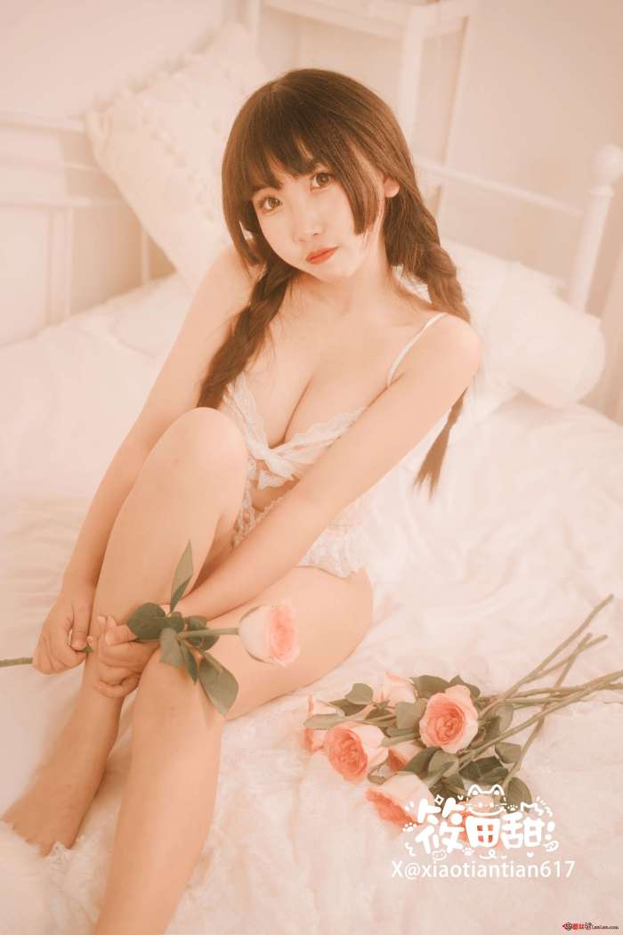 香草奶喵(筱田甜) – 法式少女 [52P284MB]
