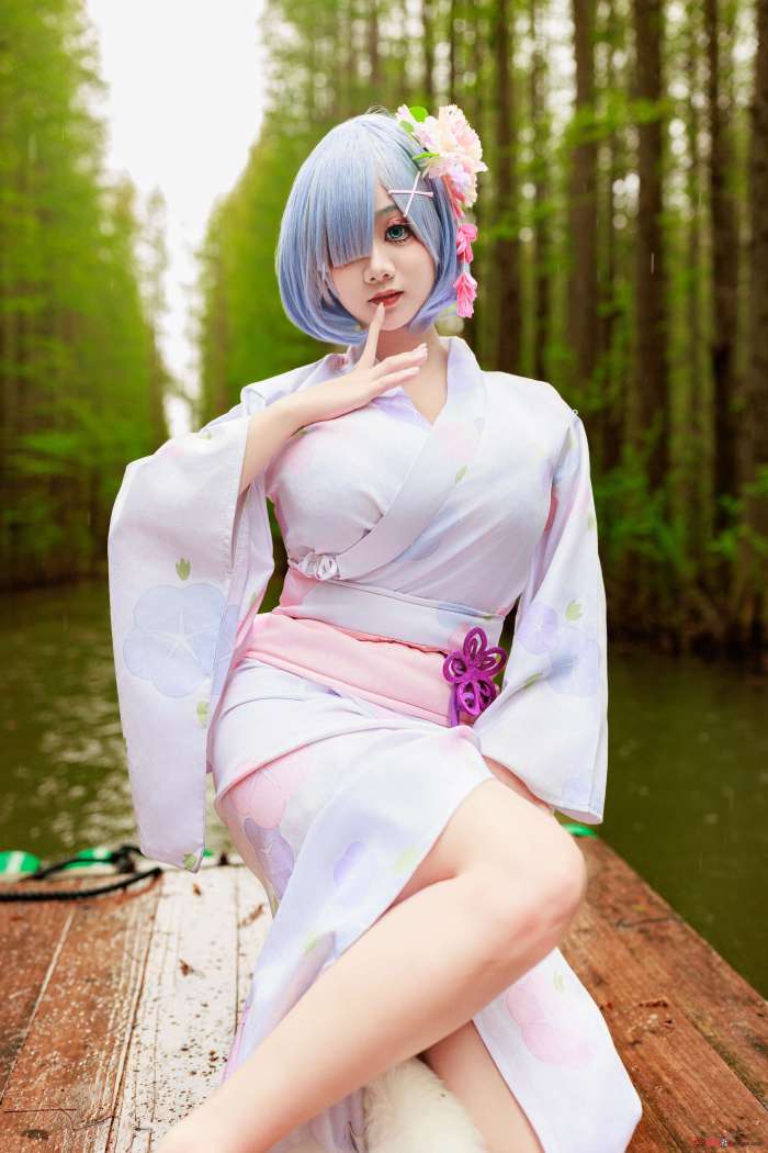 阿雪雪 – 蕾姆和服 [45P2V1.95GB]