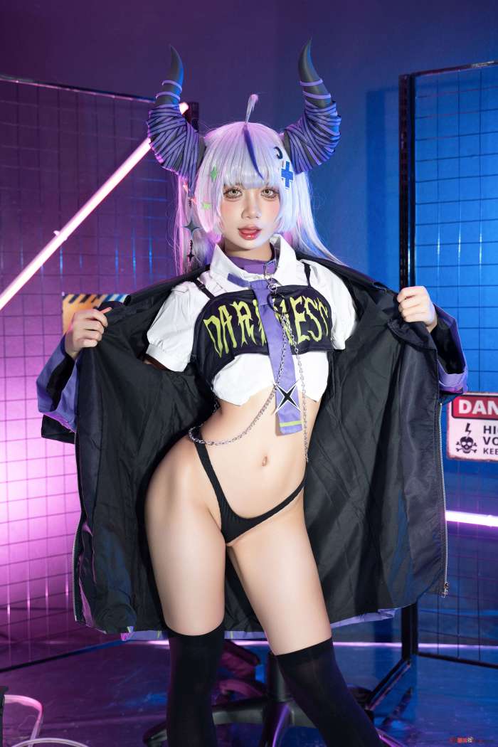 Poppachan – Laplus in new outfit [162P9V1.06GB]
