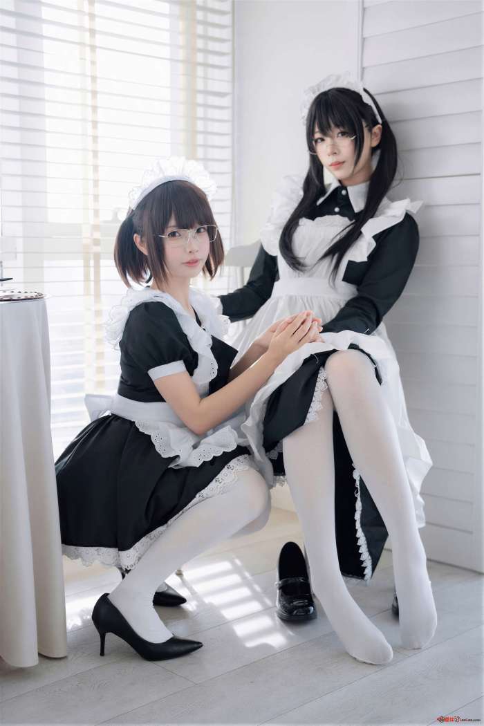 轩萧学姐&十万珍吱伏特 – 双人女仆[110P1V1.27GB]