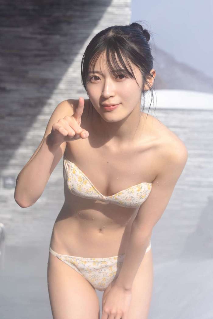 Airi Satō (佐藤綺星) – 【デジタル限定 YJ PHOTO BOOK】アザーカット集「おてんば赤ずきんちゃんとやさしいオオカミくん」[56P49MB]
