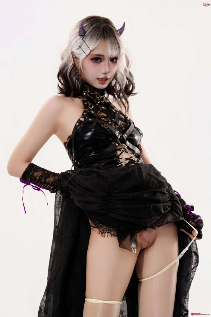 柒柒要乖哦 – 魔女盛宴 [138P1.55GB]