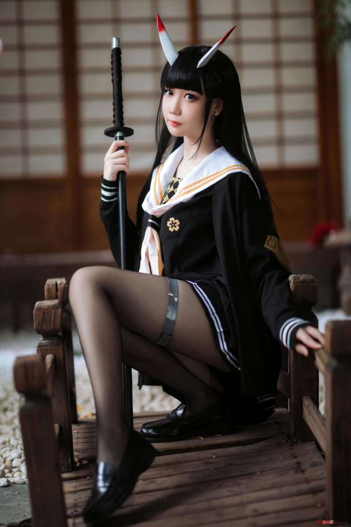 焖焖碳 – 碧蓝航线 貅 [23P309MB]