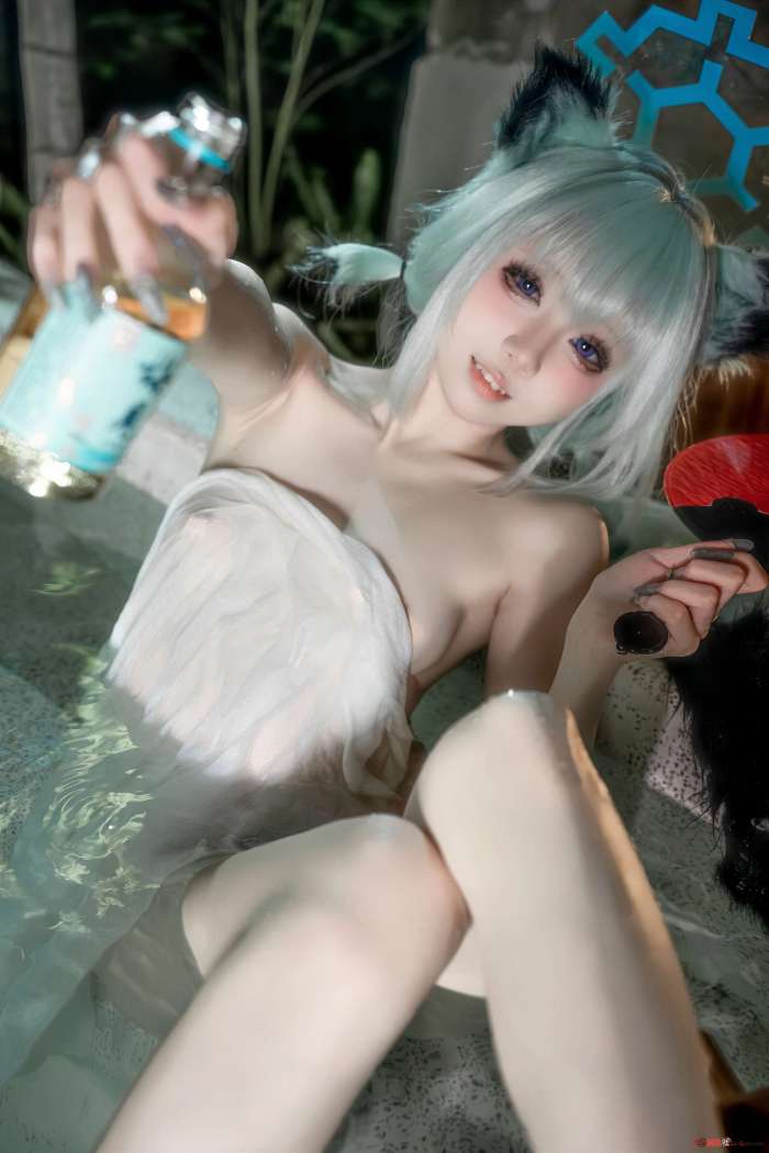 纸悦Etsu_ko – 蔚蓝档案 时雨温泉 [63P1GB]