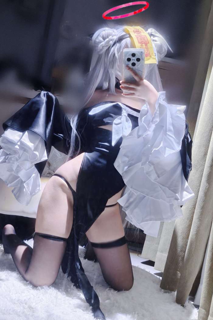 御子miko – 普拉娜万圣节 cosplay [75P1V350MB]