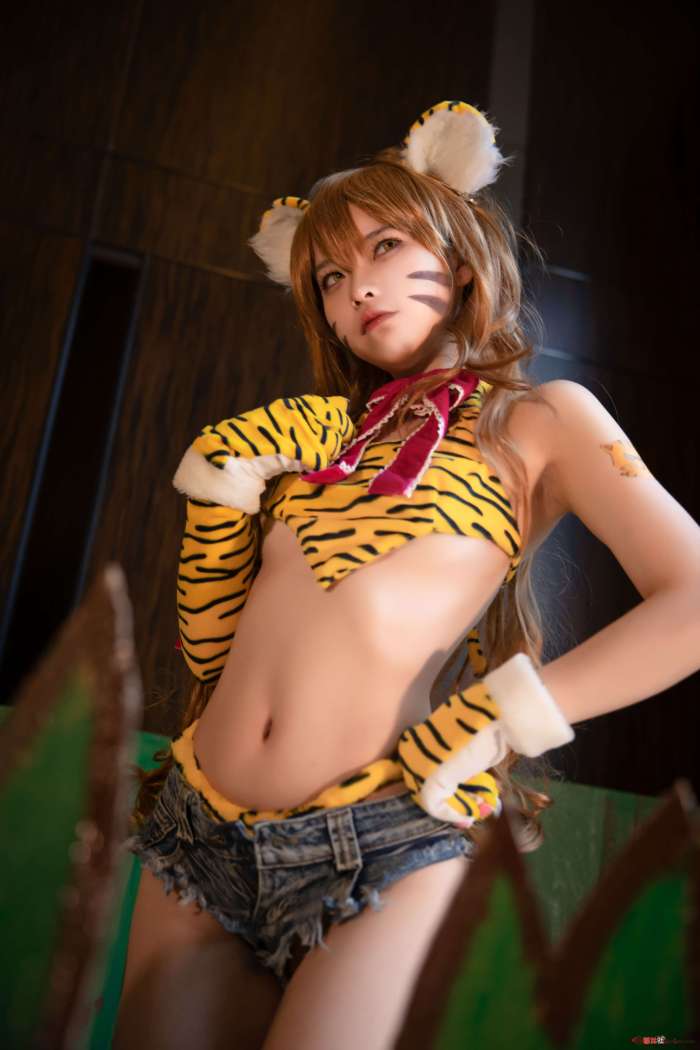 G44不会受伤 – Aisaka Taiga 虎虎出虎虎 [36P335MB]