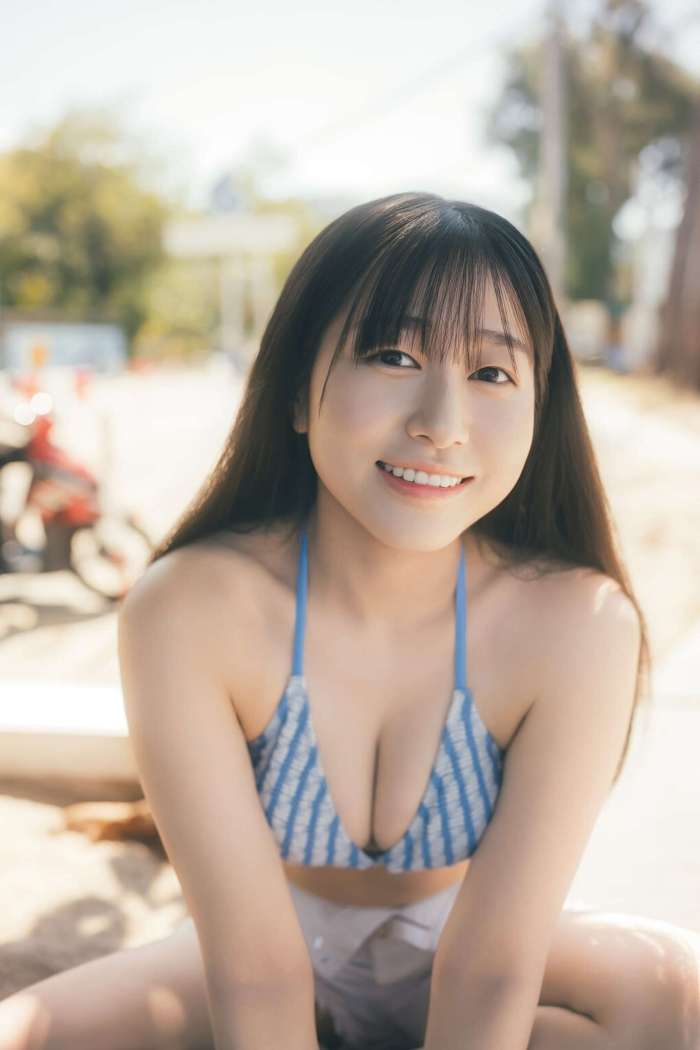 Coco Hayashi (林鼓子) – 【電子書籍限定カバー･電子限定特典付】林鼓子1st写真集 coco [145P125MB]