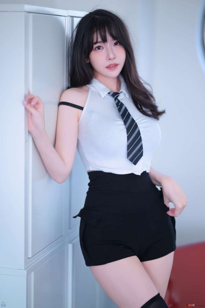 [BLUECAKE] Ahrin – Eat And Sleep [178P3.11GB]